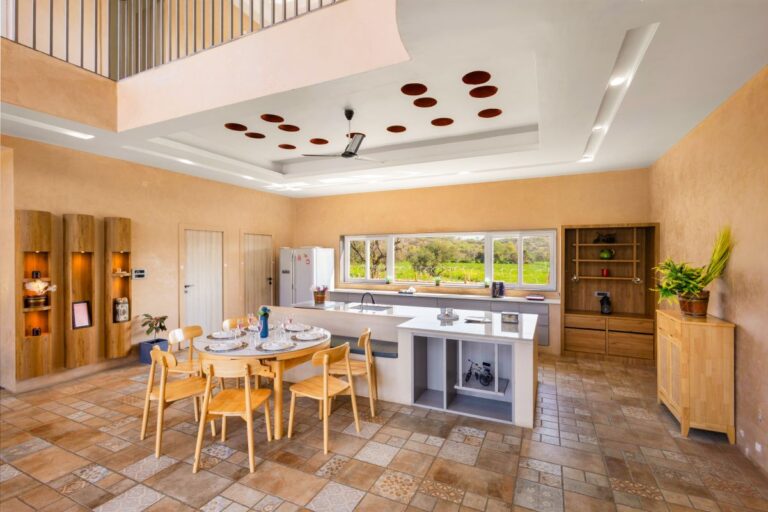 Villa C Kitchern room